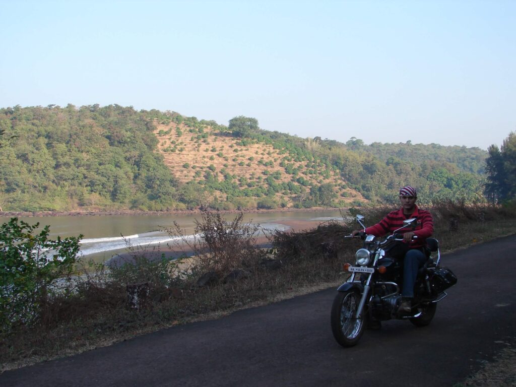 Ride to Swami Swarupanand Pawas