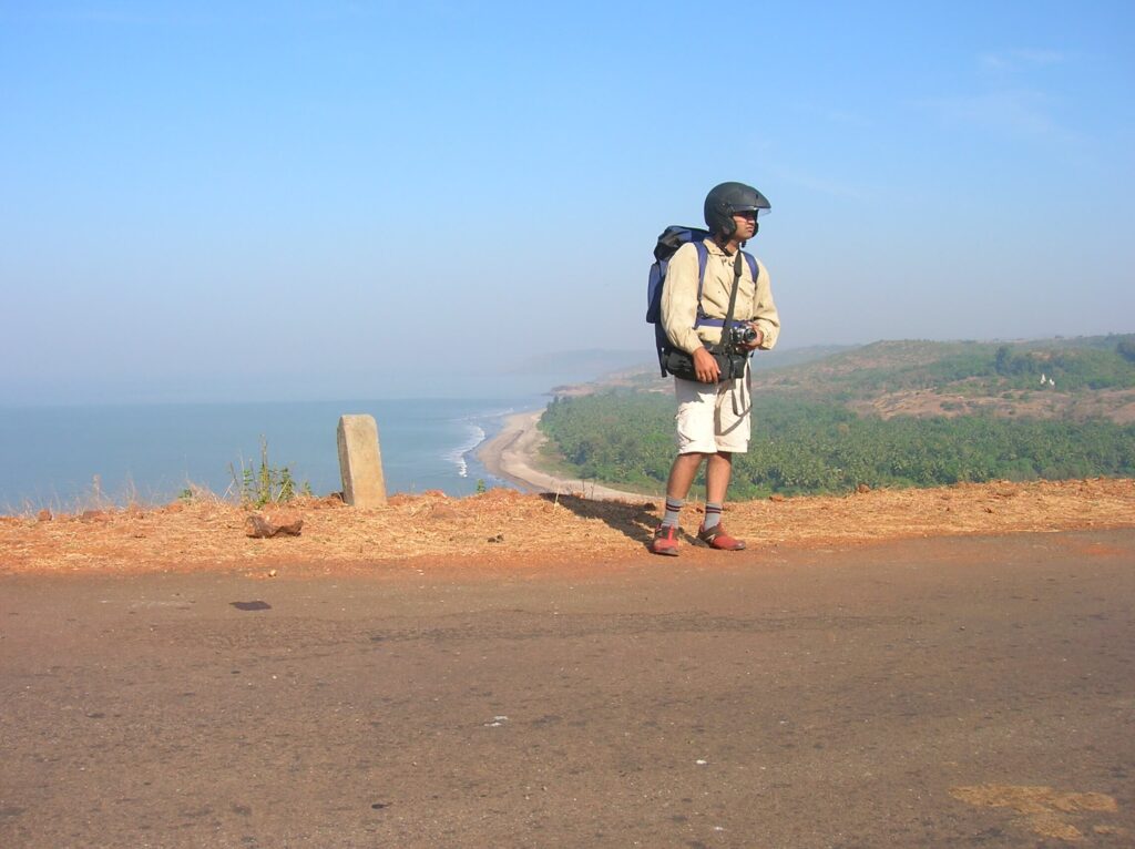 On the way to Velneshwar Beach