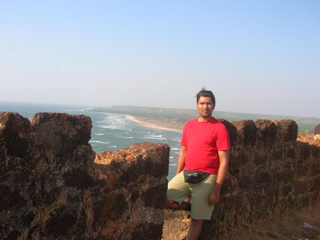 Chilliing at Chapora Fort