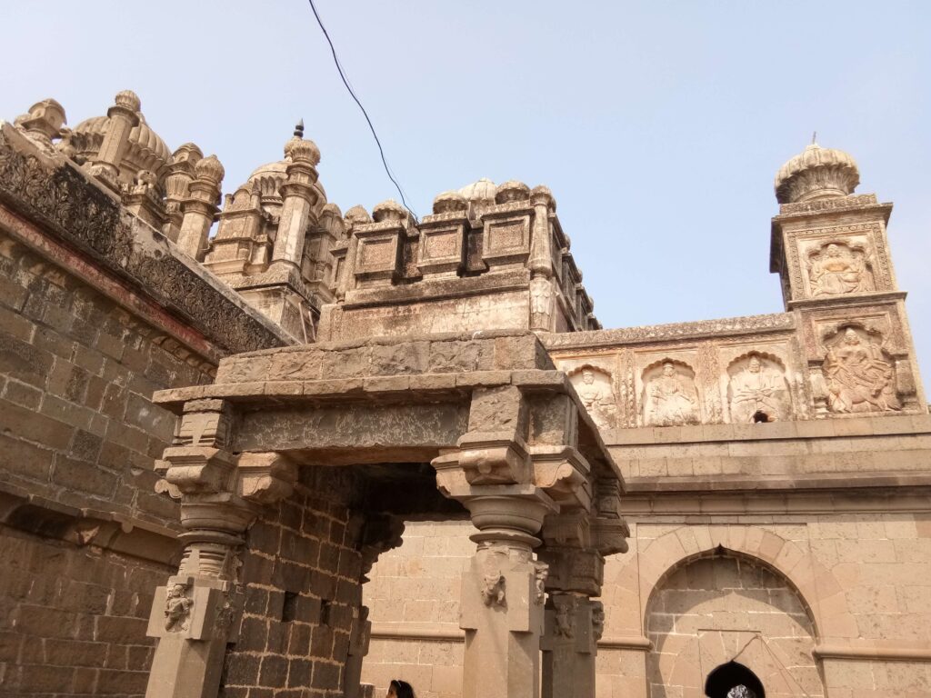 Bhuleshwar Temple