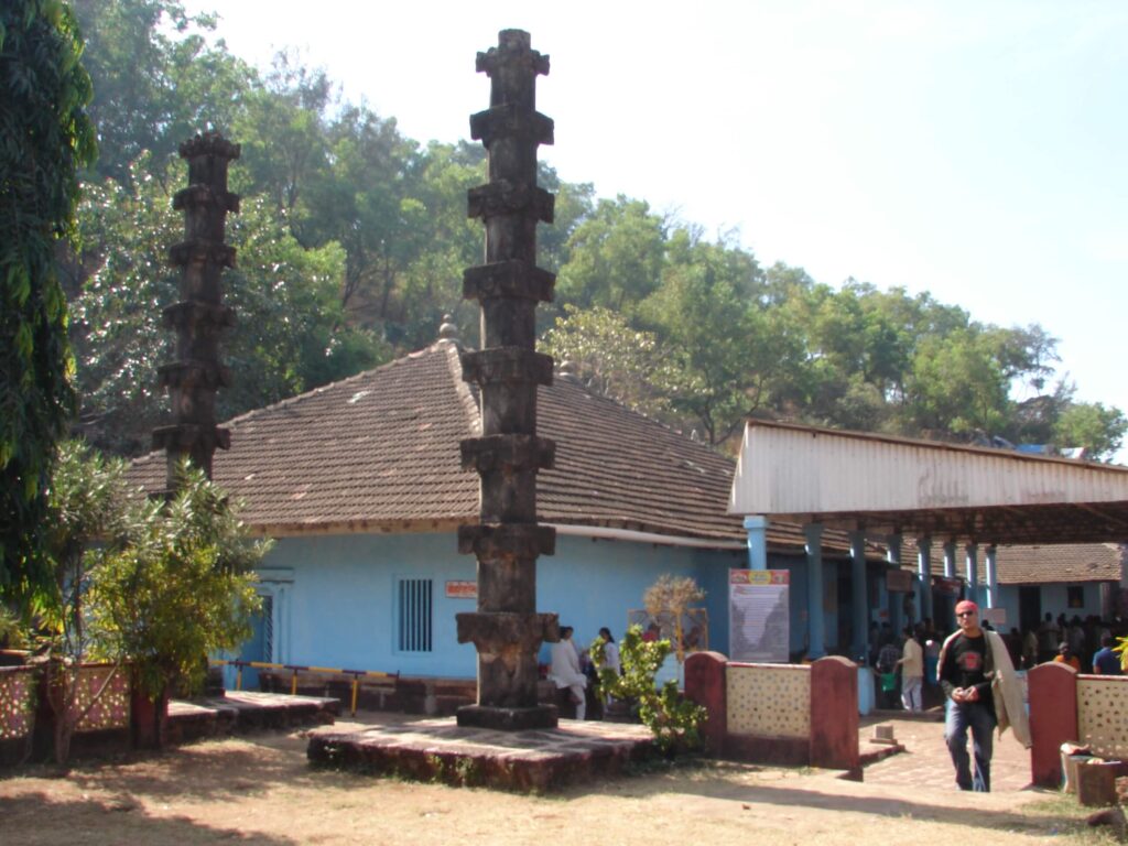 Dakshin Kashi, Harihareshwar Temple