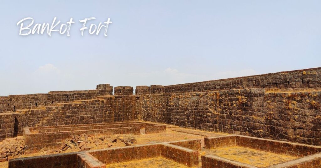 Bankot Fort