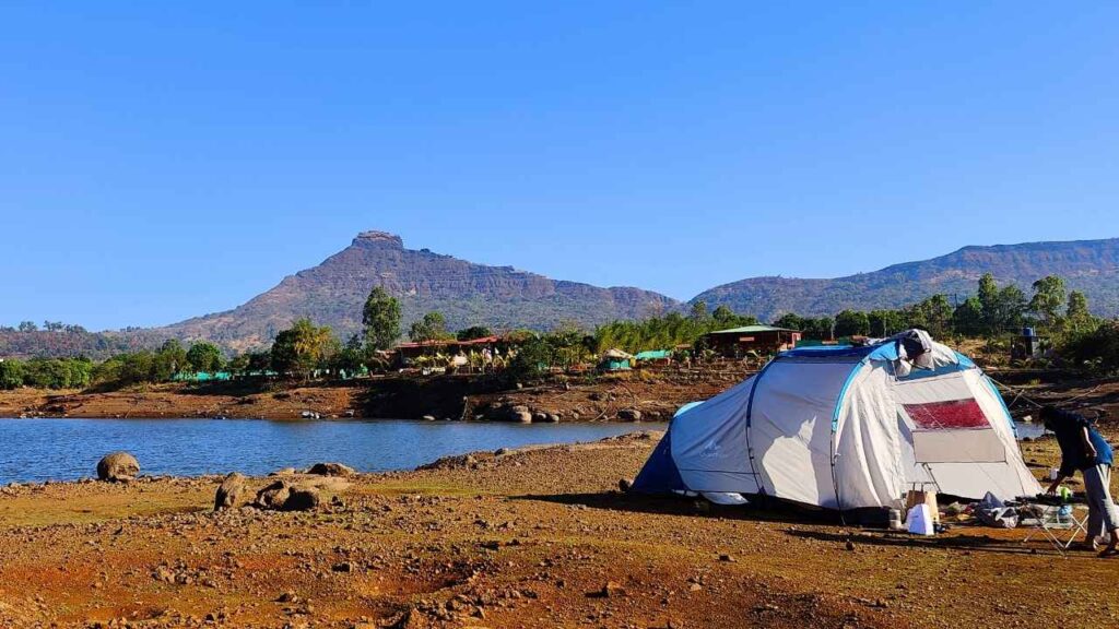 Hadshi Lake Camping